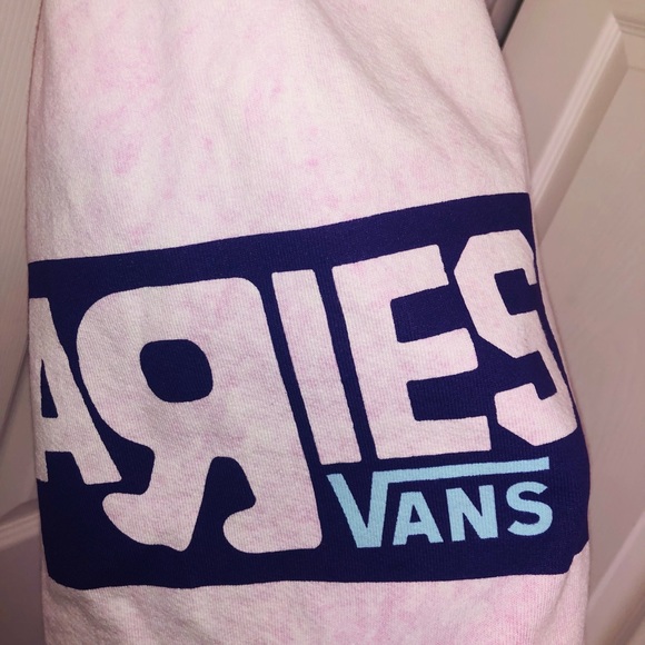 Aries X Vans shorts (L) - Picture 3 of 5